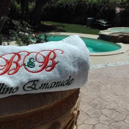 サンタ・マリネッラ Villino Emanuele Bed & Breakfast エクステリア 写真